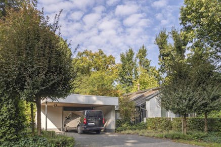 Villa te koop Schilde