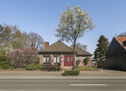 Volledig gelijkvloers huis te koop in het centrum van Wuustwezel!