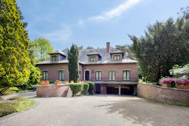 Villa te koop Maasmechelen