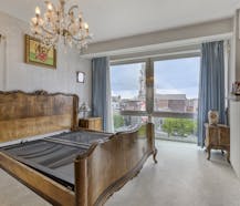 Energiezuinig appartement met 3 slaapkamers met uitzicht op het Sint-Amandsplein