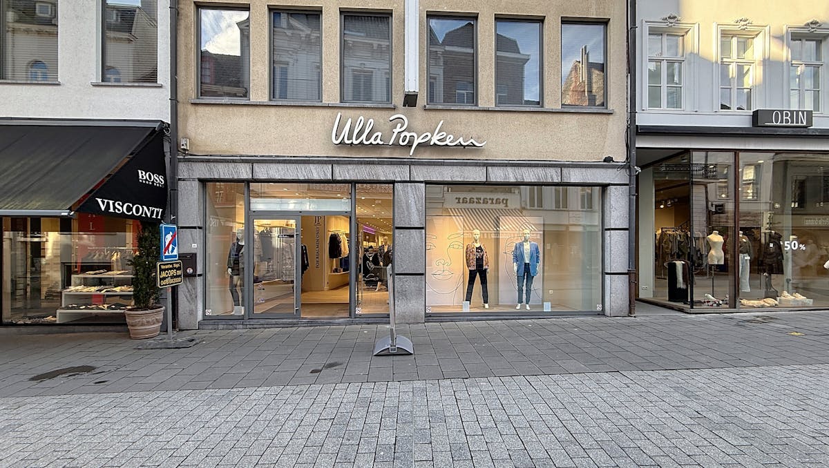Handelspand van ca. 400 m² te huur in centrum Kortrijk