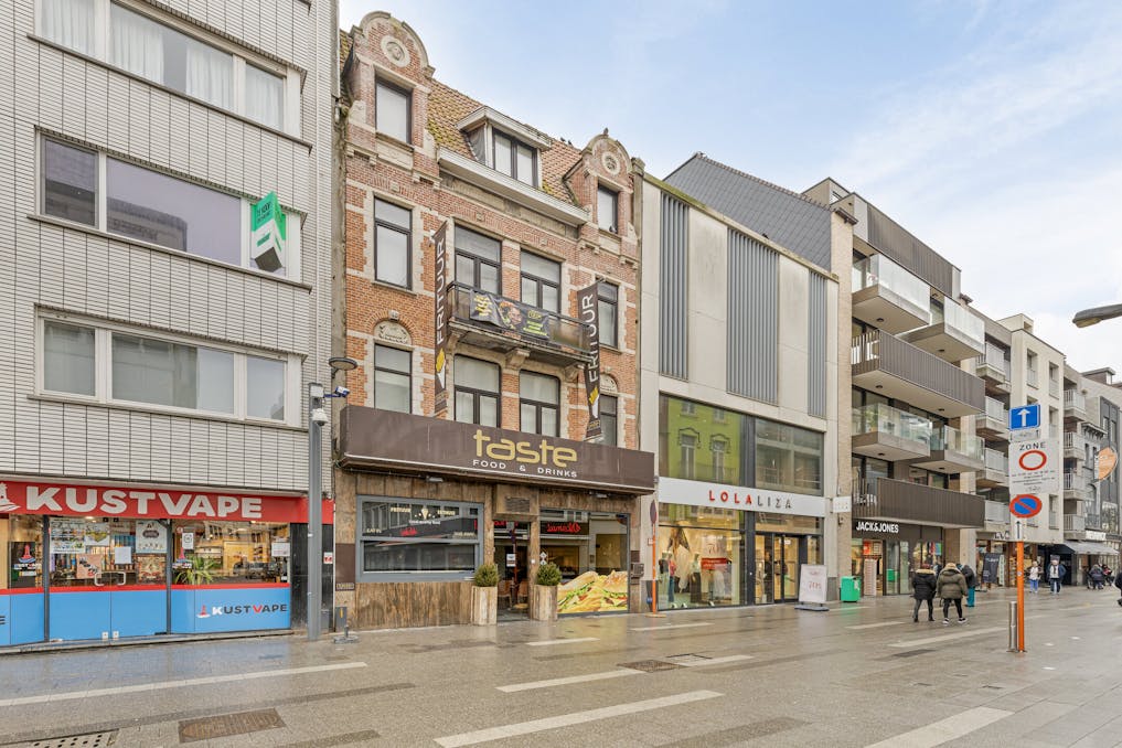 Te huur + overname handelspand in de Kerkstraat in Blankenberge