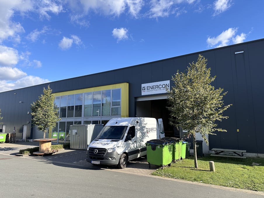 KMO-unit / bedrijfsruime in Stabroek - 363m² & 4 parkings 