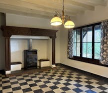 Woning met grote tuin te koop in Essen!