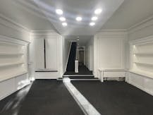 Handelspand te huur in het centrum van Kortrijk