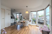 Instapklaar dakappartement met 1 slaapkamer te Oostende