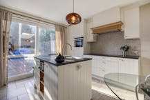 Centrumhuis met 3 slaapkamers te koop in Waregem