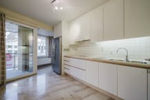 Ruim 3-slpk app. met garage in hartje Kortrijk