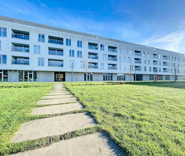 Nieuwbouw handelspanden (92 m² - 331 m²) in centrum Lokeren