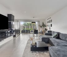 Zorgeloos wonen of direct rendement: jouw kans in Rumbeke!