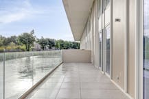 Duplex appartement met 3 slaapkamers aan het water te koop!