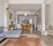 Stijlvolle loft nabij Tour & Taxis met terras