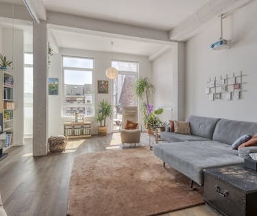 Stijlvolle loft nabij Tour & Taxis met terras