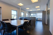 Gemeubeld kantoor (ca. 140 m²) te huur in Aalter