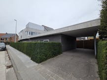 Kantoor met woonst te koop in Sint-Michiels (380 m²) 