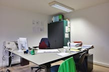 Office of approximately 63 m² on the second floor in Roeselare