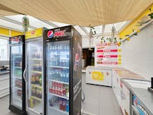 Handelspand met frontaal zeezicht in Blankenberge (82m²)