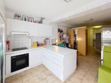 Handelspand met frontaal zeezicht in Blankenberge (82m²)