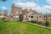 Charming three-bedroom home with sun-facing garden