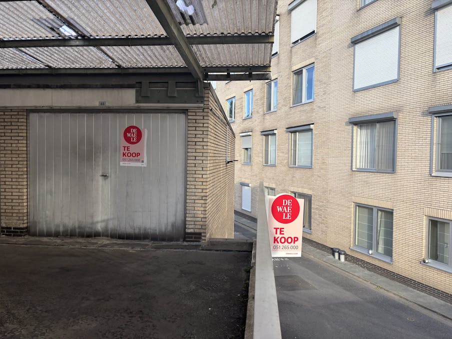Garage te koop op een centrale ligging te Roeselare!