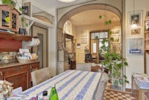 Charmant en ruim huis met 2 garageboxen in hartje Vilvoorde