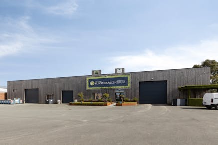 Handelspand te huur Oostende
