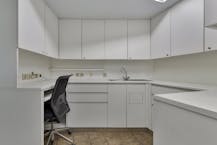 Charmant handelspand met woonst te huur in centrum Gent