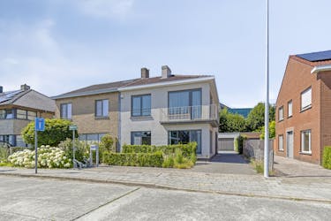 Opbrengstgebouw met 4 entiteiten in Sint-Michiels