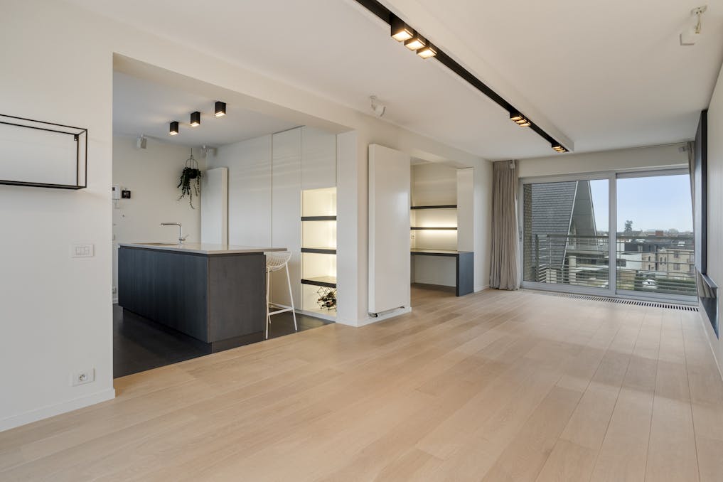 Stijlvol duplex appartement te koop aan de Kleine Bassin