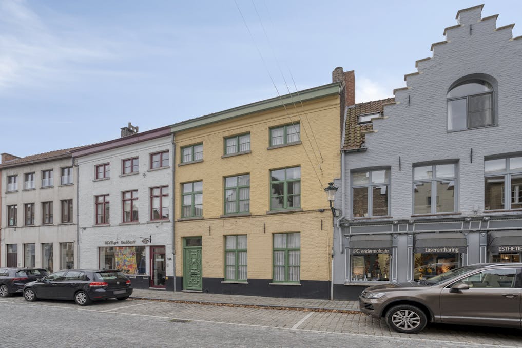 Huis te koop in centrum Brugge, nabij Ezelpoort