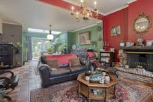 Huis te koop in centrum Brugge, nabij Ezelpoort