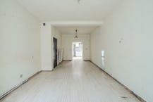 Te renoveren woning met 4 slaapkamers te Oostende