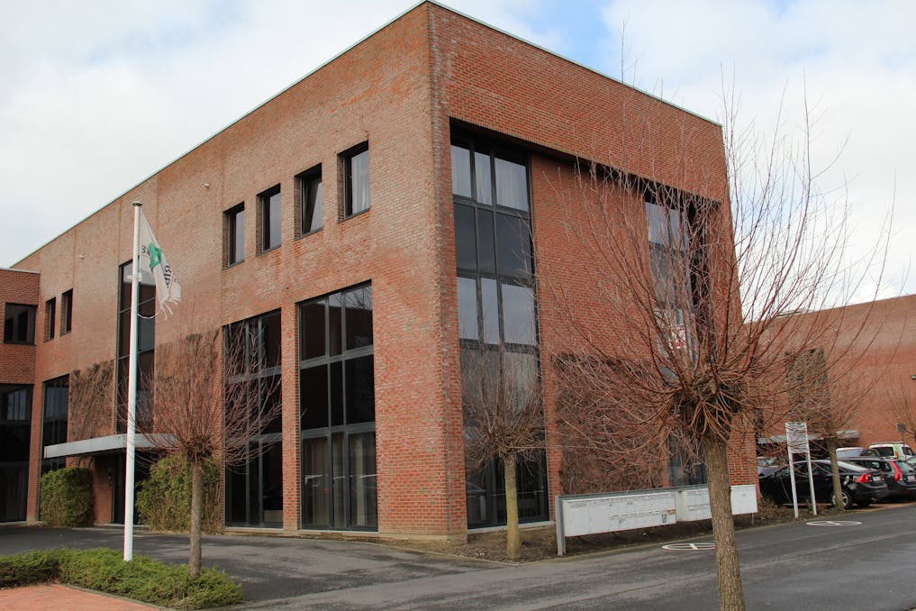 Opbrengsteigendom te koop van ca. 173 m² in Roeselare