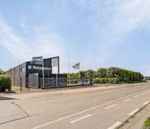 Verhuurd bedrijfsgebouw te koop in Oostende