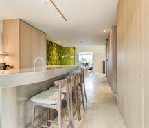 High-end kantoor (249 m²) te koop aan de oude Dokken te Gent