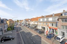 Immeuble fiscal avec rez-de-chaussée commercial et deux appartements à Grimbergen