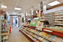 Immeuble fiscal avec rez-de-chaussée commercial et deux appartements à Grimbergen