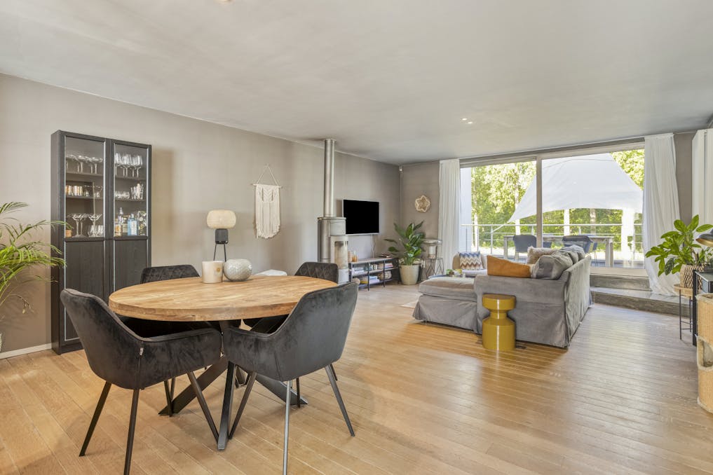 Opbrengsteigendom op toplocatie te Assebroek