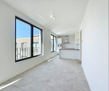 BEN-appartement op de 1ste verdieping met terras te huur op Linkeroever