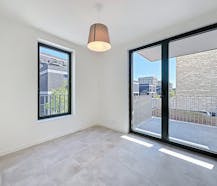 BEN-appartement op de 1ste verdieping met terras te huur op Linkeroever