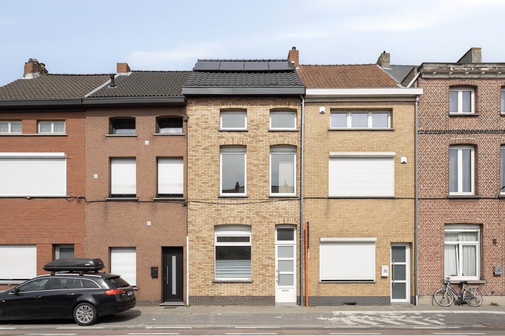 Instapklare rijwoning met tuin te koop in Mechelen.