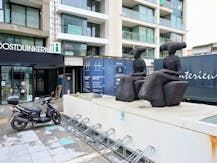 Nouvelle construction de l'espace commercial à coque à Oostduinkerke