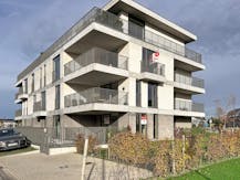 Nieuwbouw appartement met terras en staanplaats te Rumbeke.