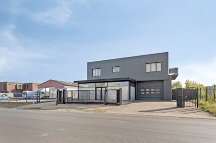 Bedrijfsgebouw te koop Lichtervelde