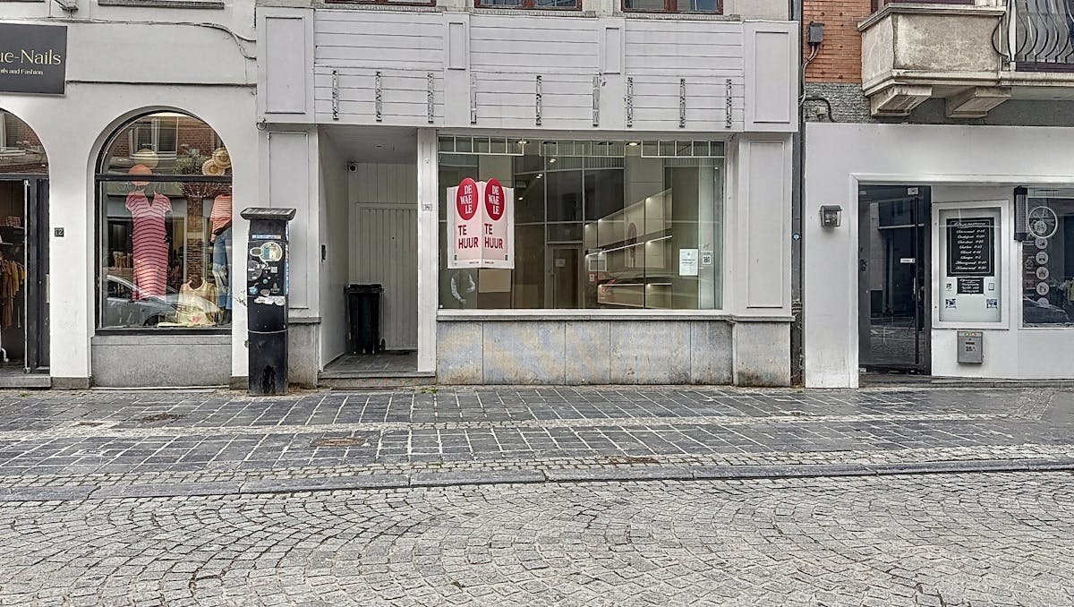 Handelspand (+/-70 m²) met topligging in centrum Oudenaarde