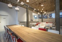 Instapklaar en bemeubeld kantoor te huur in het bedrijvencentrum Cockpit 145 te Wevelgem