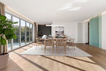 Huis te Ukkel met 7 slaapkamers en ruime tuin