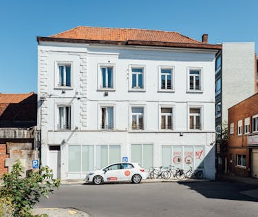 Opbrengsteigendom te koop in hartje Kortrijk