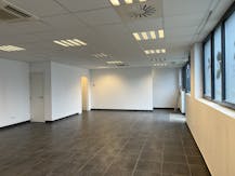 Recent kantoor op Philipssite te Brugge.