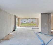 Casco gelijkvloers handelspand te koop nabij centrum Vichte